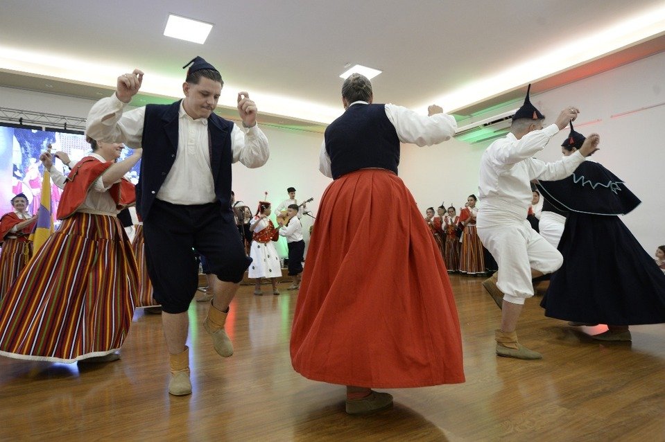 0158b1d4-5987-4e14-a7e9-b582bc406b02