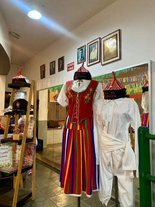 Trajes - Rancho Típico Madeirense