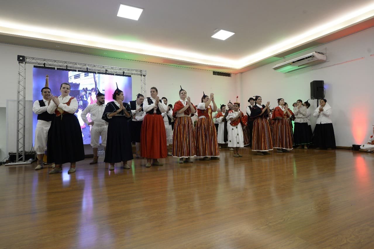 Nossos Trajes – Típico Madeirense