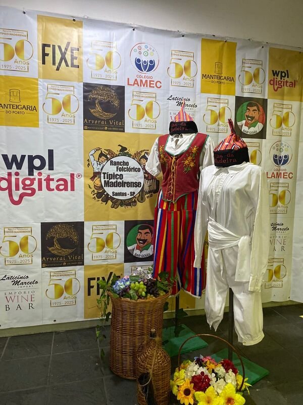 Trajes - Rancho Típico Madeirense